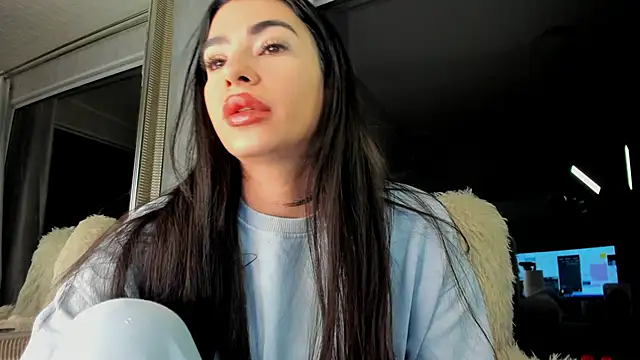 Naila18 online show from 13, 1, 2026