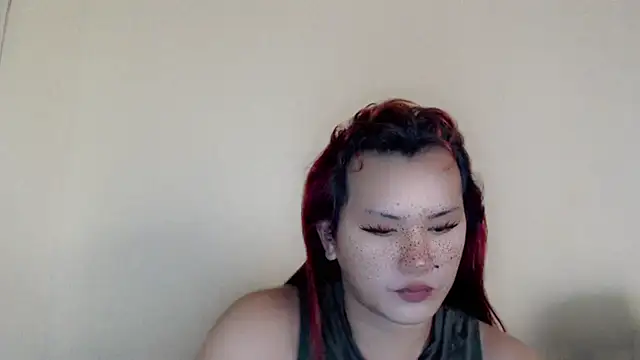 Snapshot of beatrice_21 chatting on 13, 7, 2026 beatrice 21 online show from 13, 7, 2026