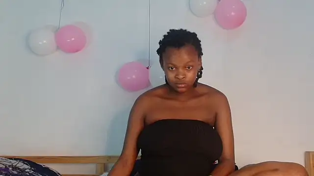 Snapshot of BlondQ2003 chatting on 24, 10, 2025 BlondQ2003 online show from 24, 10, 2025