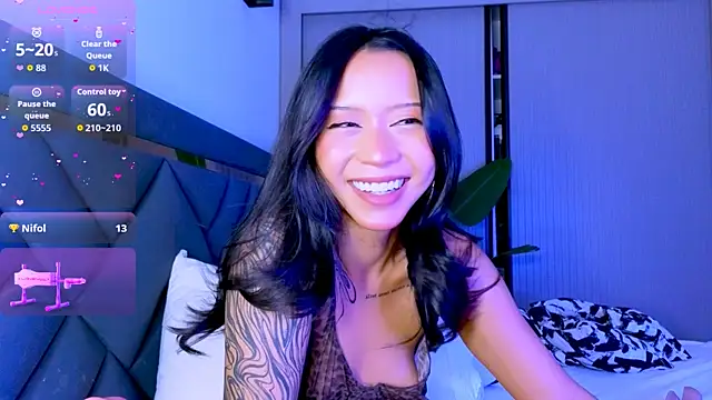 Snapshot of Mia_Tin chatting on 18, 7, 2026 Mia Tin online show from 18, 7, 2026