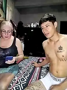 Sexytaty2022 online show from 3, 12, 2024