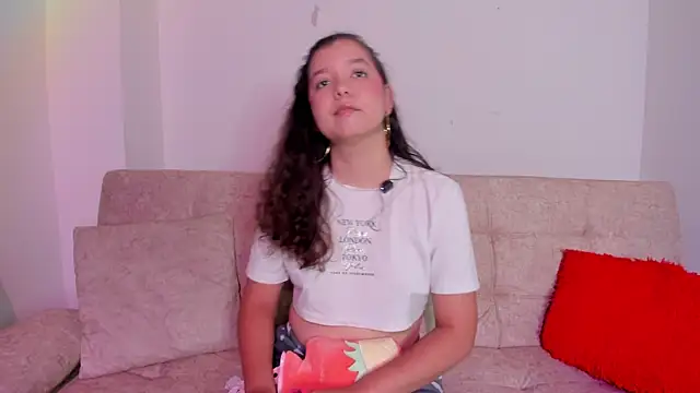 Snapshot of BUUNNY_BELLA chatting on 26, 4, 2026 BUUNNY BELLA online show from 26, 4, 2026