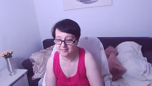 Snapshot of ChristaRose chatting on 5, 6, 2026 ChristaRose online show from 5, 6, 2026