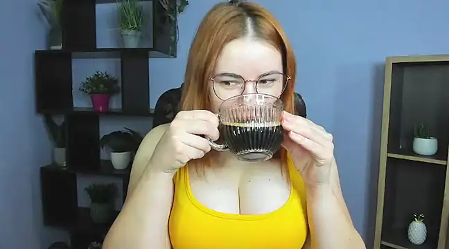 LAYLAxSTAR online show from 23, 2, 2025