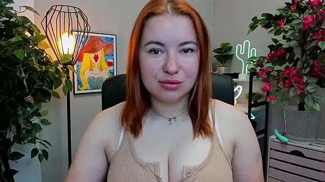 LAYLAxSTAR online show from 11, 9, 2025