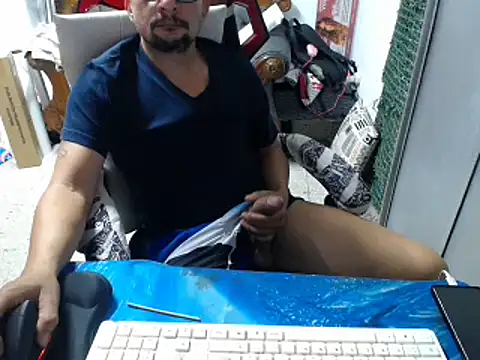 Snapshot of alexam_gal@xh chatting on 18, 1, 2025 alexam galxh online show from 18, 1, 2025