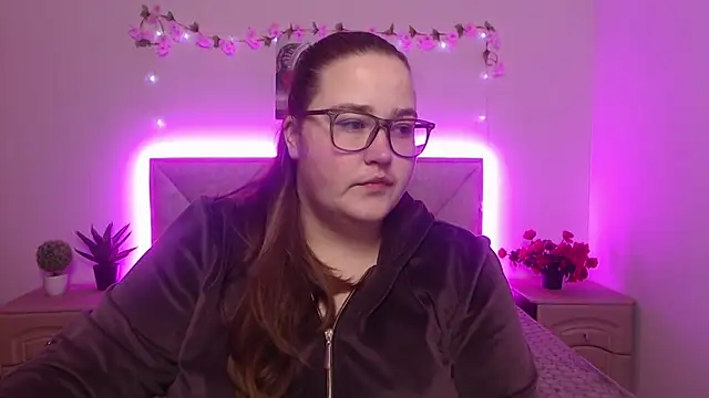 XX Daniella XX online show from 22, 4, 2026