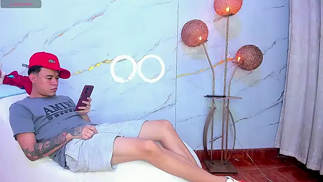 Snapshot of SecretsParty chatting on 3, 11, 2025 SecretsParty online show from 3, 11, 2025