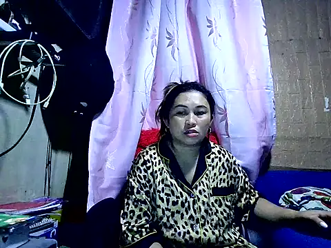Snapshot of LalaiAsian chatting on 19, 6, 2026 LalaiAsian online show from 19, 6, 2026