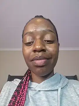 Snapshot of Sexynaughty_Gal chatting on 12, 12, 2024 Sexynaughty Gal online show from 12, 12, 2024