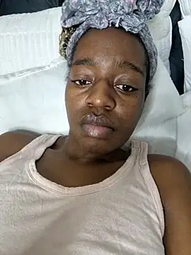 Snapshot of Sexynaughty_Gal chatting on 26, 2, 2025 Sexynaughty Gal online show from 26, 2, 2025