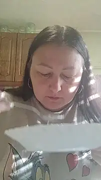 Rini333 online show from 24, 2, 2025