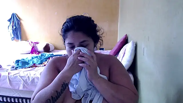 yulieth bbw online show from 11, 11, 2025