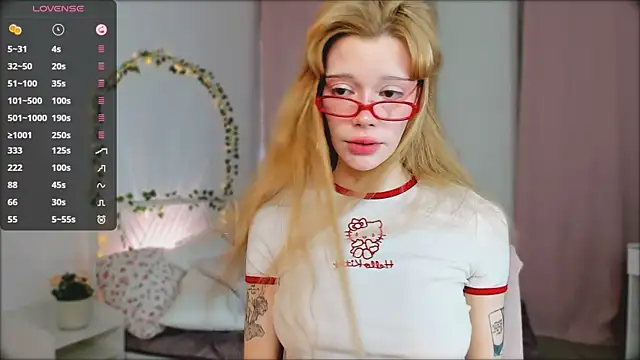 boobsybootie online show from 12, 3, 2026