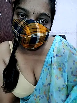 Snapshot of lovely-latha chatting on 8, 1, 2025 lovely-latha online show from 8, 1, 2025