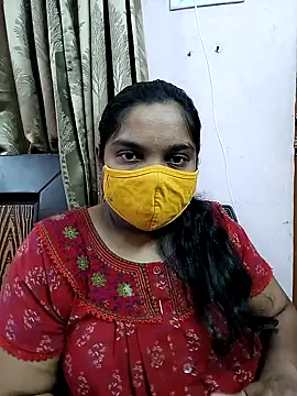 Snapshot of lovely-latha chatting on 5, 2, 2025 lovely-latha online show from 5, 2, 2025