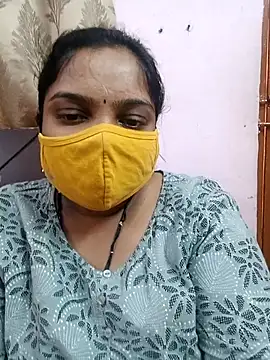 Snapshot of lovely-latha chatting on 14, 2, 2025 lovely-latha online show from 14, 2, 2025