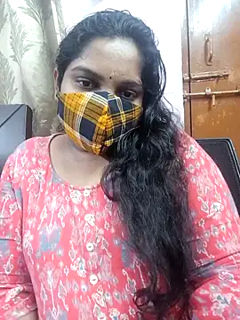 Snapshot of lovely-latha chatting on 8, 10, 2025 lovely-latha online show from 8, 10, 2025