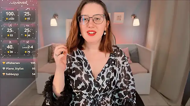 Snapshot of Charmy_Gracy chatting on 3, 3, 2025 Charmy Gracy online show from 3, 3, 2025