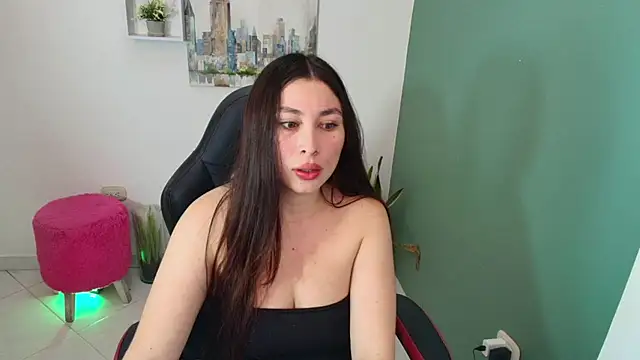 Snapshot of bella_99_ chatting on 20, 9, 2025 bella 99 online show from 20, 9, 2025