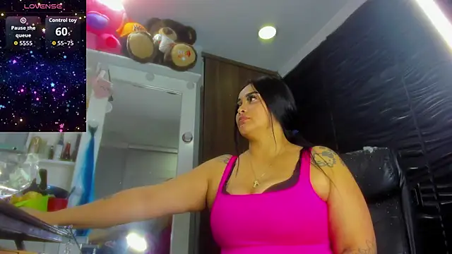 Snapshot of Pocahontas_d chatting on 14, 12, 2025 Pocahontas d online show from 14, 12, 2025