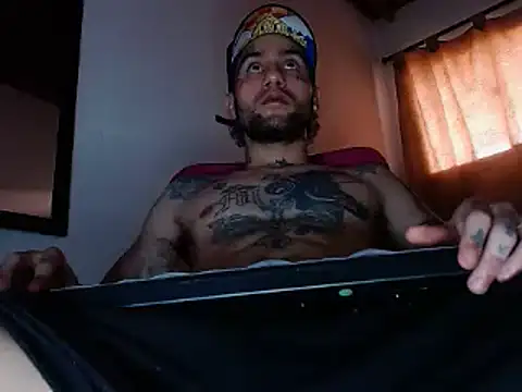 Snapshot of Christian_Stiven1 chatting on 7, 1, 2025 Christian Stiven1 online show from 7, 1, 2025