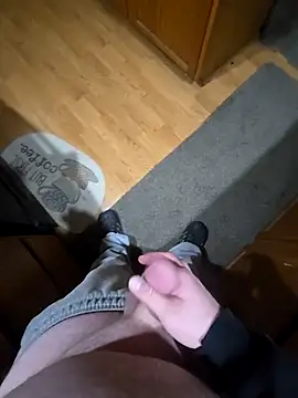 Snapshot of WhiteMeat069 chatting on 5, 11, 2025 WhiteMeat069 online show from 5, 11, 2025