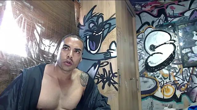 Snapshot of Justin_Frank chatting on 7, 5, 2026 Justin Frank online show from 7, 5, 2026