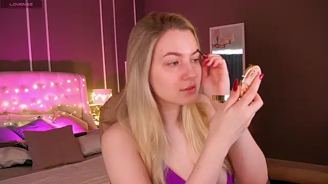 Snapshot of elinanortas chatting on 20, 2, 2025 elinanortas online show from 20, 2, 2025