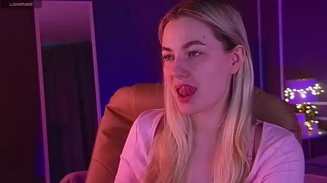 Snapshot of elinanortas chatting on 19, 3, 2025 elinanortas online show from 19, 3, 2025