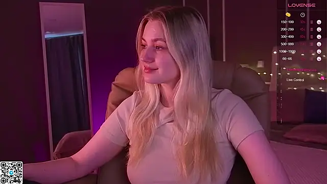 Snapshot of elinanortas chatting on 21, 3, 2025 elinanortas online show from 21, 3, 2025