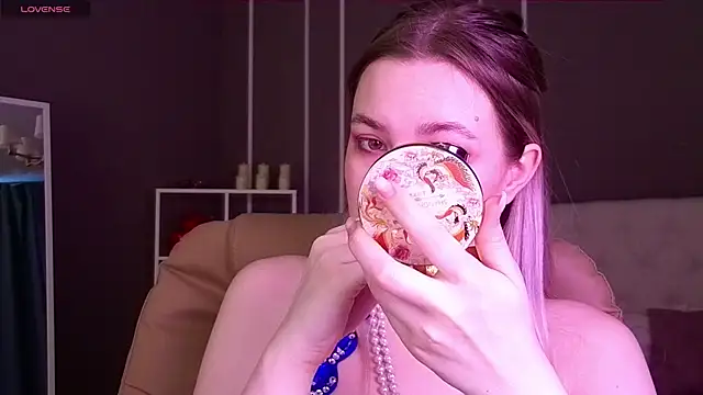 Snapshot of elinanortas chatting on 26, 9, 2025 elinanortas online show from 26, 9, 2025