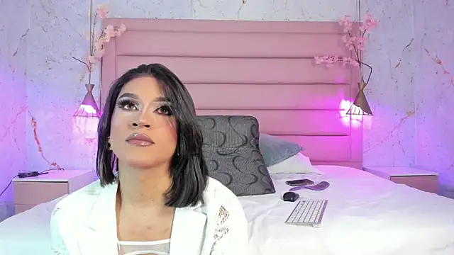 Scarleett 22 online show from 1, 12, 2025