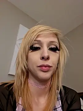 Snapshot of AmethystFoxx chatting on 17, 2, 2025 AmethystFoxx online show from 17, 2, 2025