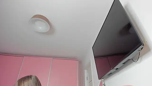 daddysgirl2222 online show from 19, 10, 2025