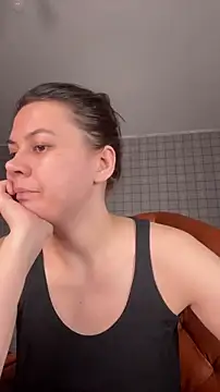 NinaVI online show from 16, 11, 2025