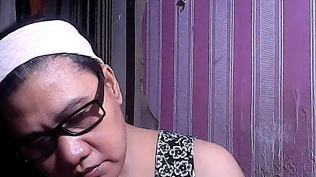 sweetsosie18 online show from 11, 9, 2025