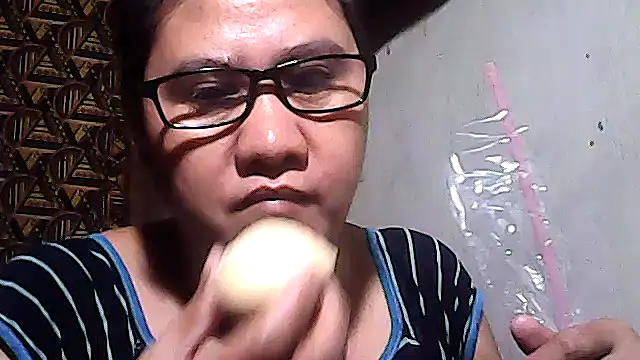 sweetsosie18 online show from 4, 12, 2025