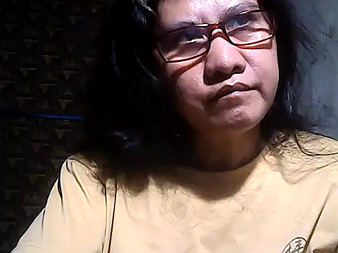 Snapshot of sweetsosie18 chatting on 6, 6, 2026 sweetsosie18 online show from 6, 6, 2026