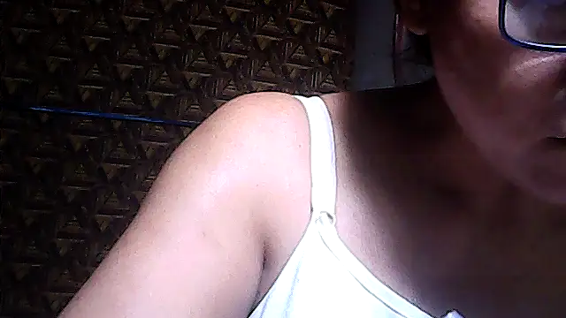 Snapshot of sweetsosie18 chatting on 12, 7, 2026 sweetsosie18 online show from 12, 7, 2026