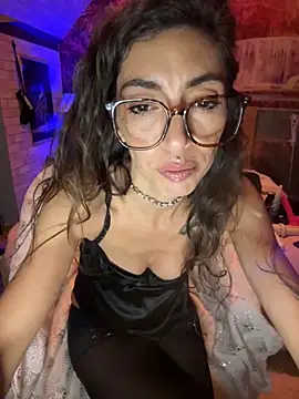 amanilouve online show from 11, 3, 2026