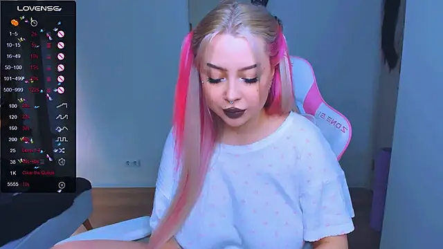 MonaLauu online show from 19, 3, 2025