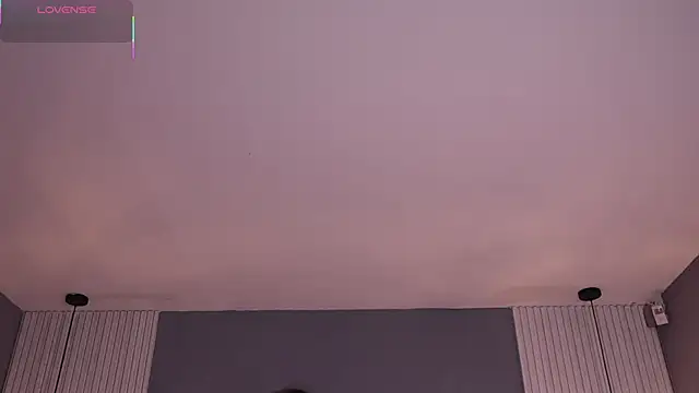 Snapshot of ValeryNova chatting on 11, 4, 2026 ValeryNova online show from 11, 4, 2026