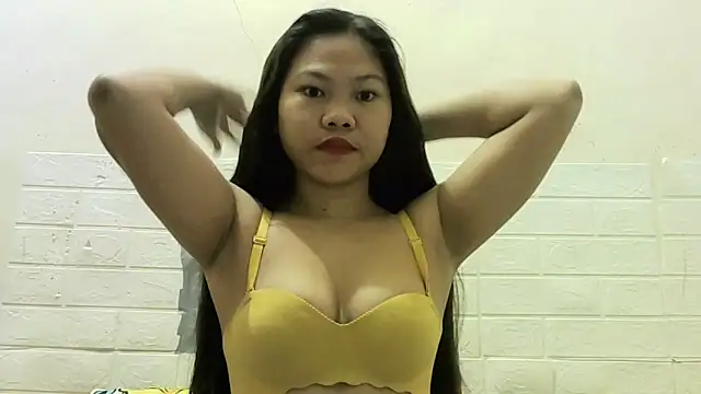 Snapshot of wildestsweetie chatting on 27, 2, 2026 wildestsweetie online show from 27, 2, 2026