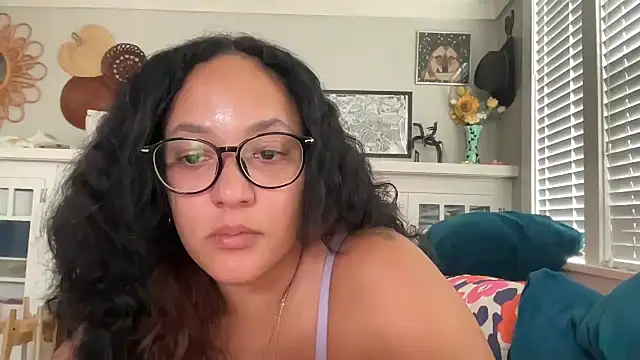 Snapshot of dreamyriri chatting on 15, 2, 2026 dreamyriri online show from 15, 2, 2026