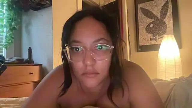 Snapshot of dreamyriri chatting on 24, 2, 2026 dreamyriri online show from 24, 2, 2026