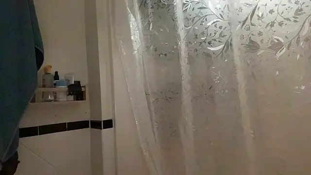 dreamyriri online show from 25, 3, 2026