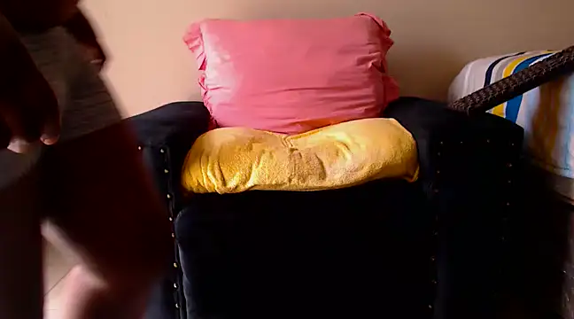 zuluboyxx online show from 2, 2, 2025