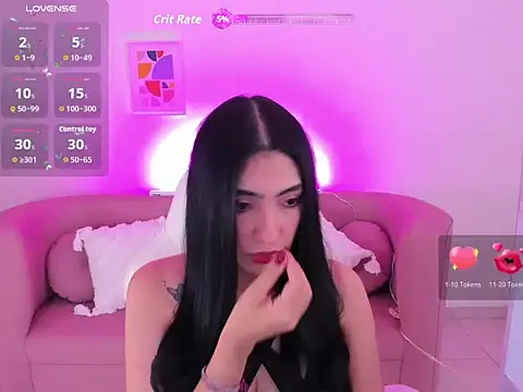 Snapshot of tatiana_prada chatting on 2, 12, 2025 tatiana prada online show from 2, 12, 2025