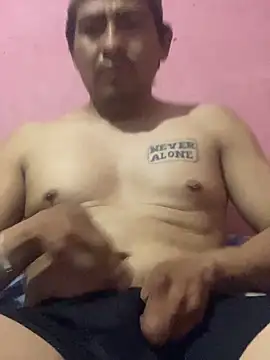 Snapshot of duggan12 chatting on 10, 4, 2026 duggan12 online show from 10, 4, 2026